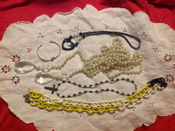 Vintage Costume Jewelry Lot Necklaces Bracelets Rings Earrings Items Shown in Pics Mixed Lot Sold As Is