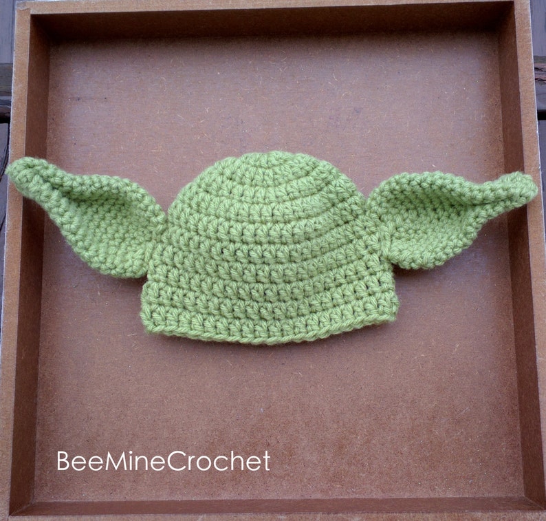 PATTERN/ Yoda Inspired Newborn Outfit/ Crochet / English US terms Only image 5