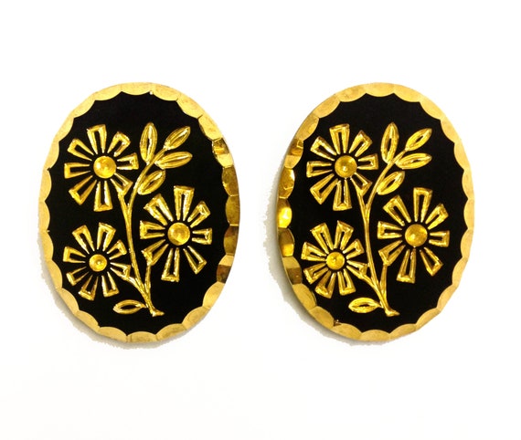 2 Pieces Black and Gold Vintage Glass Stones with Engraved Flowers and Flower Center Stone Settings, 34x26mm