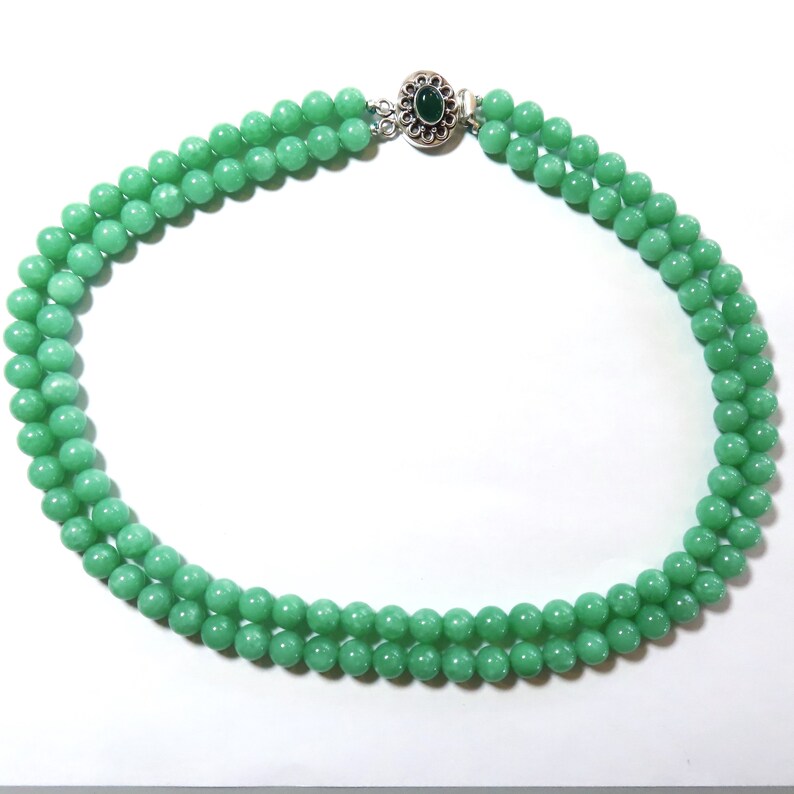 Vintage Genuine Natural Translucent Apple Green Jadeite Jade Two Strand Beaded Necklace Sterling Clasp zdjęcie 5