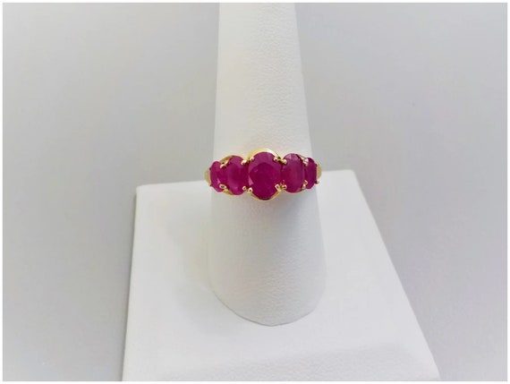 2.96 Cwt. Raspberry Red Ruby 14 Karat Yellow Gold… - image 2