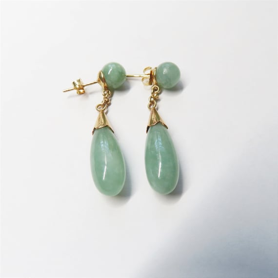 Vintage Chinese 14k Translucent Green Jade Earring