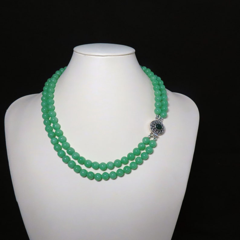Vintage Genuine Natural Translucent Apple Green Jadeite Jade Two Strand Beaded Necklace Sterling Clasp zdjęcie 6