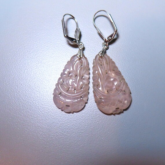 Vintage Chinese Carved Translucent Rose Quartz Lo… - image 3