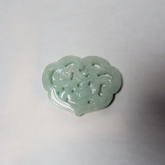 Vintage Chinese Hand Carved Flower Design Green J… - image 10