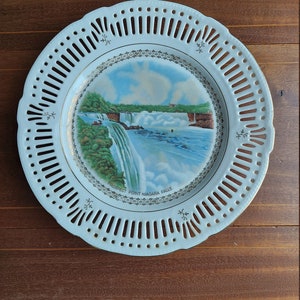 Vintage Niagara Falls Collectors Plate Souvenir