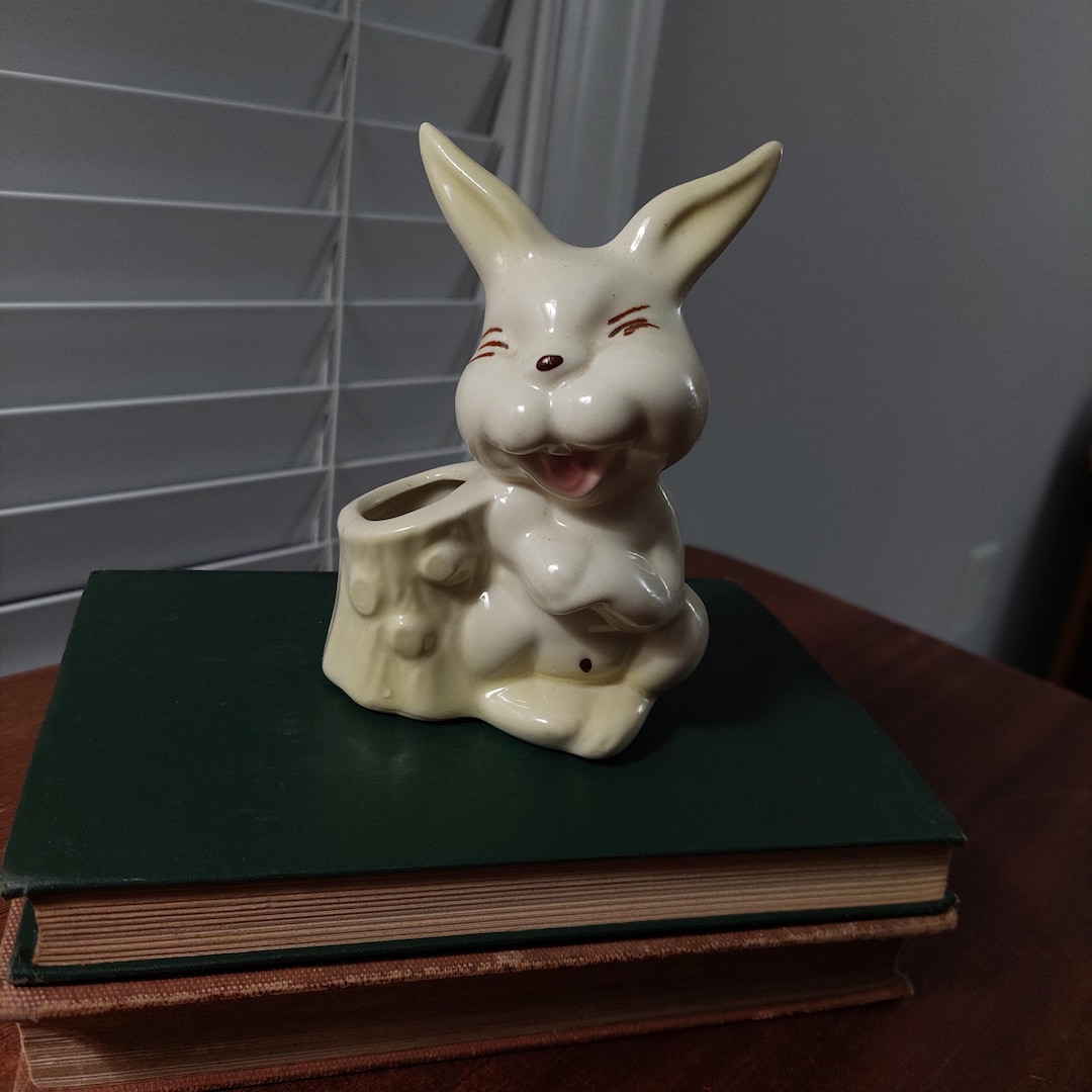 Ceramic Bunny Rabbit Planter - Etsy