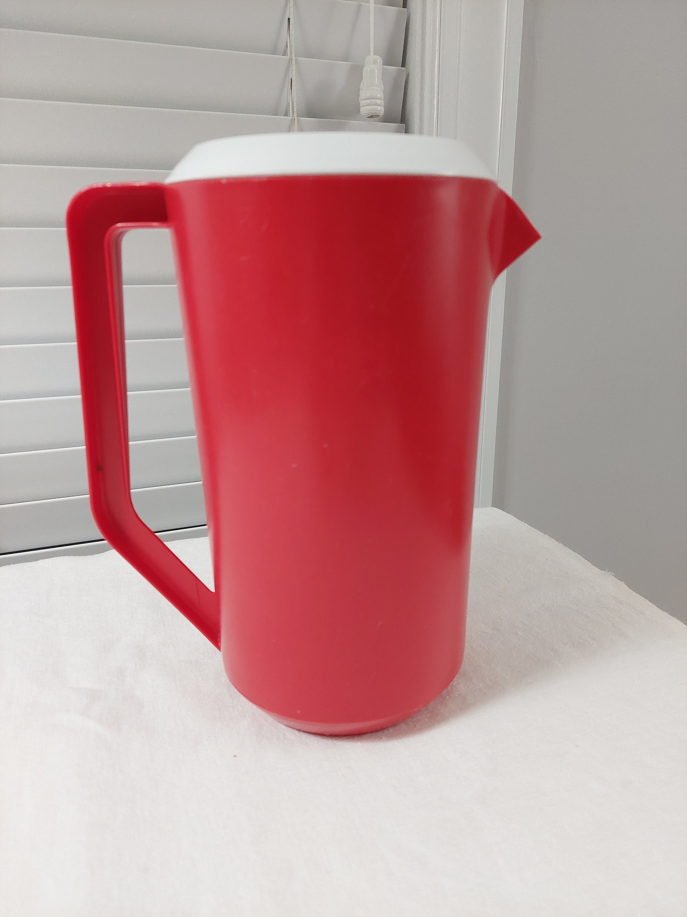 Rubbermaid Classic Pitcher 21225 – Good's Store Online