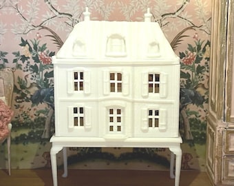 1:144 Dollhouse Miniature, French Chateau Cottage 3D printed white unpainted with table by à la miniature on Etsy