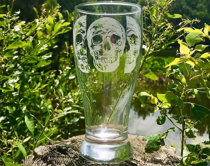 Skull Engraved Glass, Unique Drinkware for Every Occasion
