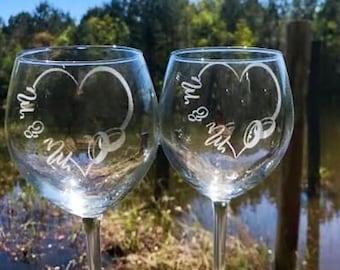 Engraved Mr and Mr Wine Glass Set, Two Grooms Wedding Toast