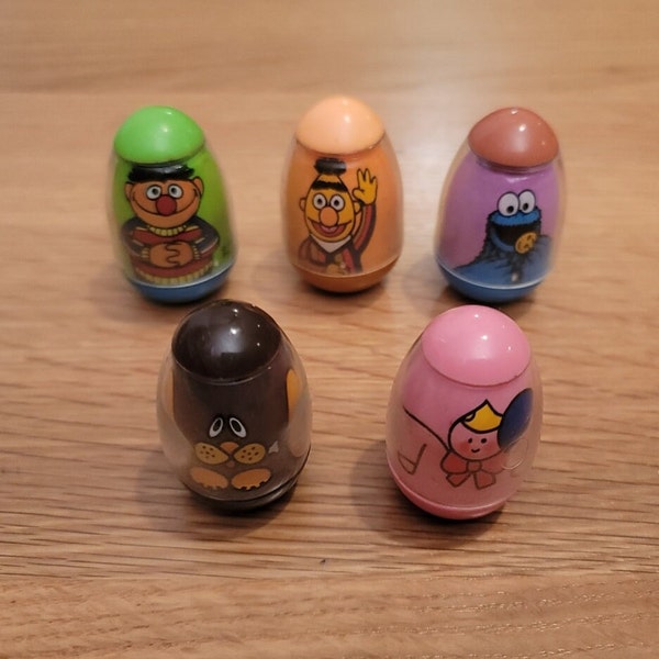 Vintage Weebles Wobble but they don't fall down Mom Flower Girl Baby Balloon Mickey Pluto Bert Ernie Cookie Monster W Boy Dog Scuba toys