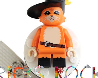 Puss in Boots™ - Badge Reel made with LEGO® Pediatric - ID Badge Holder - Shrek™©