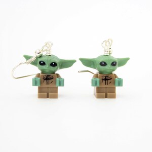 The Child™ from The Mandalorian™ Earrings made with LEGO® Minifigures™ Baby Yoda™ Grogu™ Star Wars™ image 2