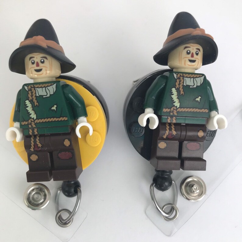 Wizard of Oz Scarecrow Character Heart Lanyard Retractable Reel Badge ID Card Holder Wizard of Oz Scarecrow Character Heart Lanyard Retractable Reel Badge ID Card Holder