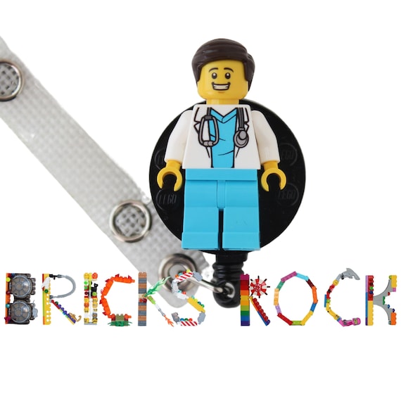 Nurse Doctor Scrubs Badge Reel made with LEGO® Minifigure™ Male Pediatric  ID Badge Holder - .de