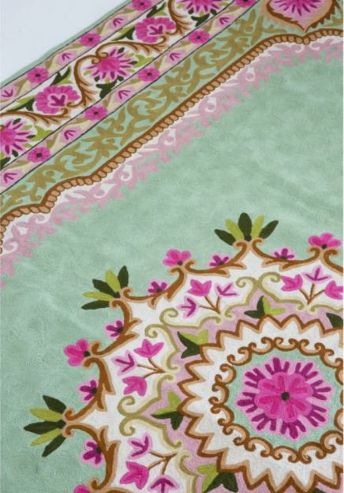 Oriental 5X8 pink and lime green rug made of wool. Striking Etsy