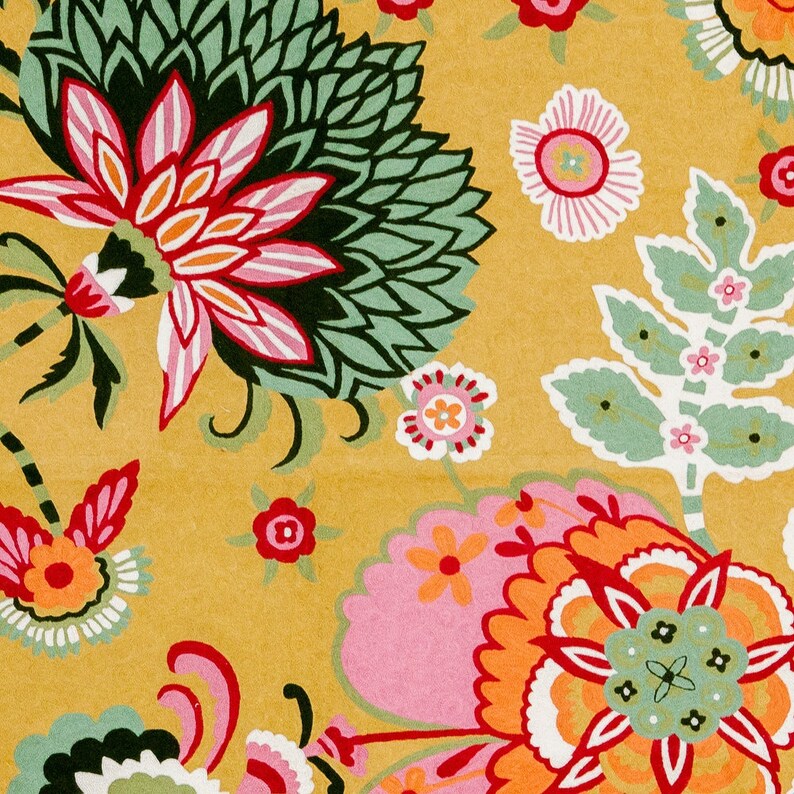 Beautiful flowery 5X8 art deco green mustard rug. Very modern Etsy