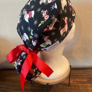 Llama Christmas Scrub Cap -Scrub Cap with ponytail holder/ shorthair scrub Cap/scrub hat/ surgical scrub cap/ hair cover/ PPE