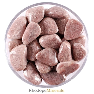Red Aventurine Tumbled stone, Red Aventurine Crystal, Stones, Crystals, Rocks, Gifts, Gemstones, Gems, Zodiac Crystals, Healing Crystals