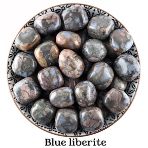 Niebieski Liberite Tumbled Stone, Niebieski Liberite, Tumbled Crystals, Znaki zodiaku Rak, Wodnik, Bliźnięta, Waga, Prezenty, Kamienie, Kryształy, Klejnoty