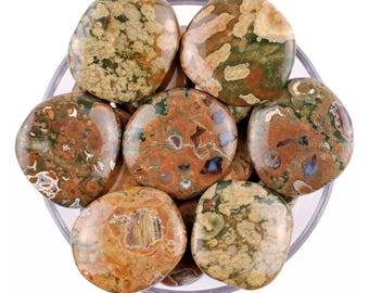 Piedra de palma de riolita de la selva tropical, jaspe verde natural, gema para rituales de la naturaleza y el altar