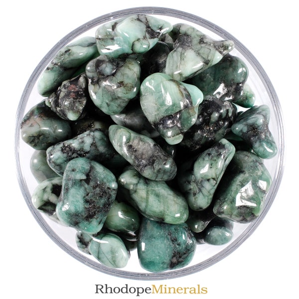 Emerald Tumbled Stone, Emerald, Tumbled Stones, Stones, Crystals, Rocks, Gifts, Gemstones, Gems, Zodiac Crystals, Healing Crystals, Favors