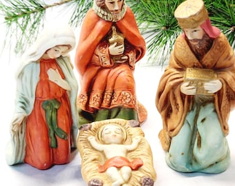 Vintage Mary Baby Jesus Wisemen 3 Kings Nativity Manger Creche Bisque Finish Wise Men