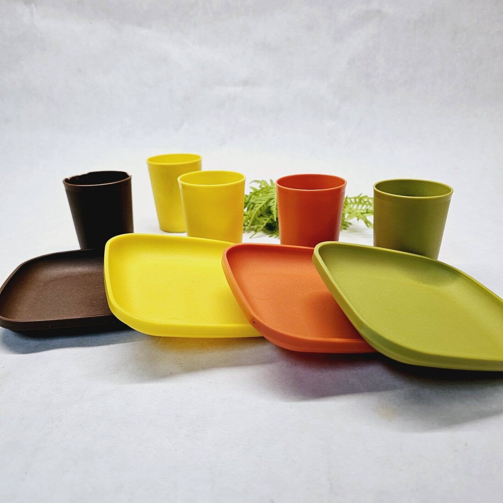 Tupperware® 16-piece Heritage Round Mini Bowls Set - 21036615