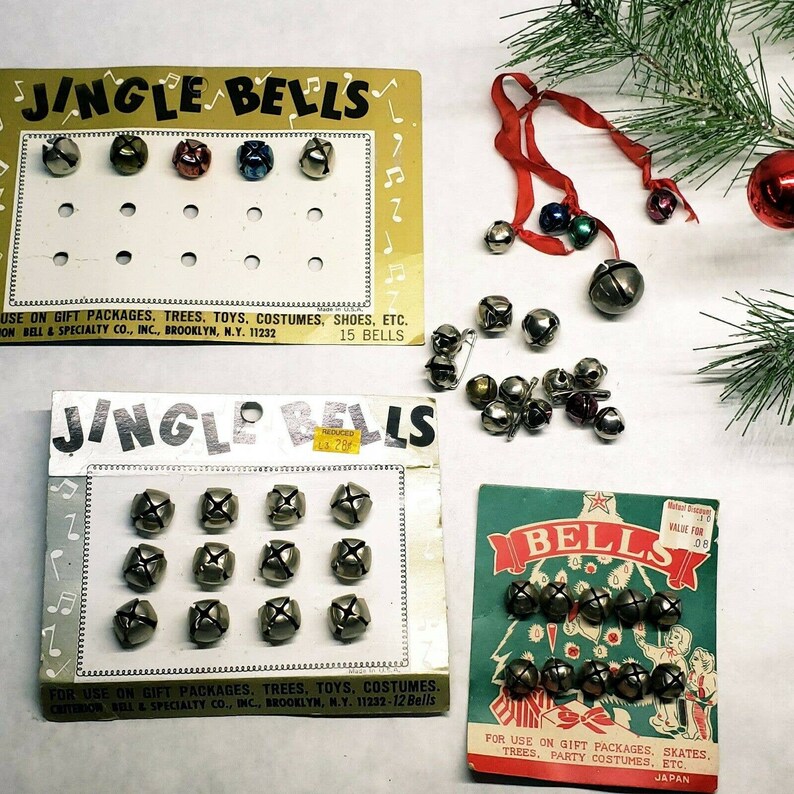 43 Vintage Christmas Jingle Bells Multi Color /& Silver Mini Original Cards