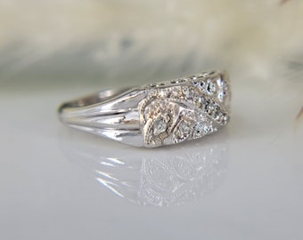 c. 1930s - 1940s 14K White Gold Nine Diamond; Est. .27 ctw Wedding, Anniversary, Heirloom, Promise Ring or Stacking band  Size 6.5 FJ415