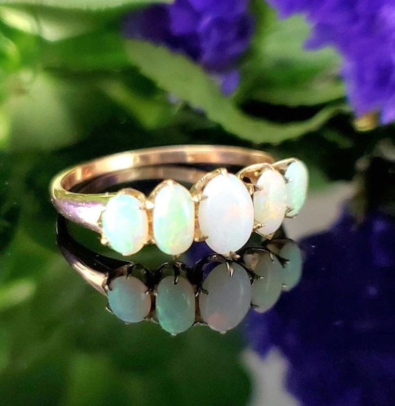 Vintage Opal Ring, c.1940s;  10K Yellow Gold , 5 … - image 1