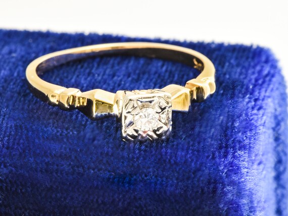 1940s - 50s  Estate 14K Yellow Gold Band, .05 ct … - image 7