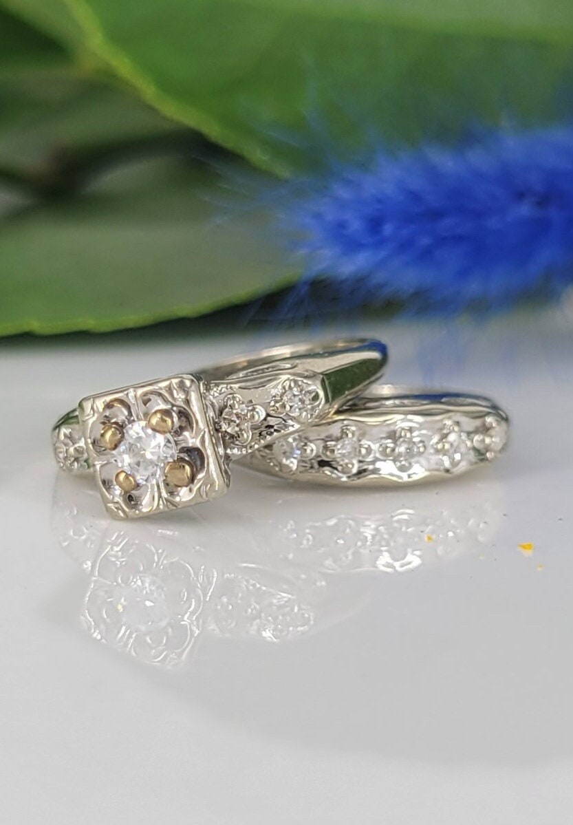 ON SALE! Antique Wedding Set/art Deco (5 Diamond Engagement