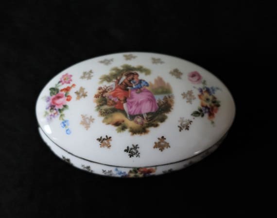 ANCIENNE BOITE À Bijoux - Porcelaine de Limoges signée AF André François France EUR 22,51