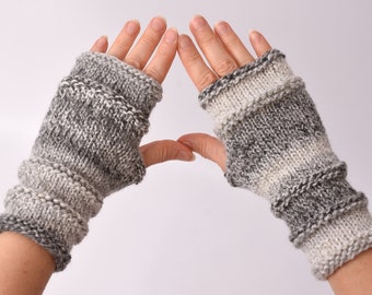 Womens gray fingerless gloves Casual Knit gloves Travel gift Cosy Winter gloves Arm warmers gift for mom gift for sister gift for friend