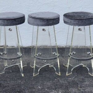 Set Of Three Hill Manufacturing Style Swivel Lucite Bar Stools Mid Century Modern Furniture