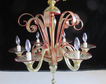 Roberto Beltrami Bizet Wave kroonluchter van Muranoglas halverwege de eeuw moderne Murano, Italië