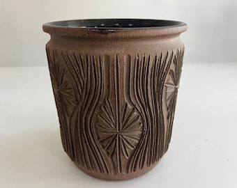 David Cressey & Robert Maxwell Sunburst Ochre Planter for Earthgender