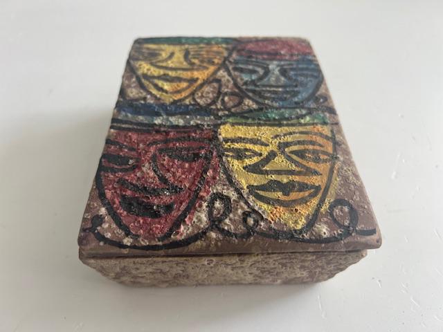 ビトッシスタイルの蓋付き陶器箱、ミッドセンチュリーモダン