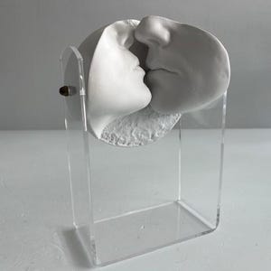 Artist Signed J Cutrone Austin Productions Lovers Mid Century Modern Face Sculpture On Lucite Base