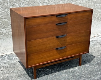 Jens Risom Chest of Drawers Mid Century Modern Furniture