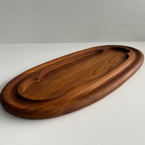 Dansk Designs JHQ Bandeja de servicio de teca firmada de mediados de siglo moderno Jens Quistgaard