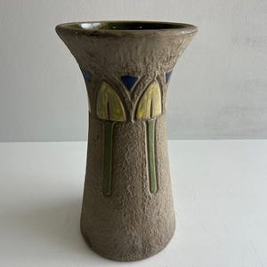 Roseville Mostique Arts and Crafts keramikkärl