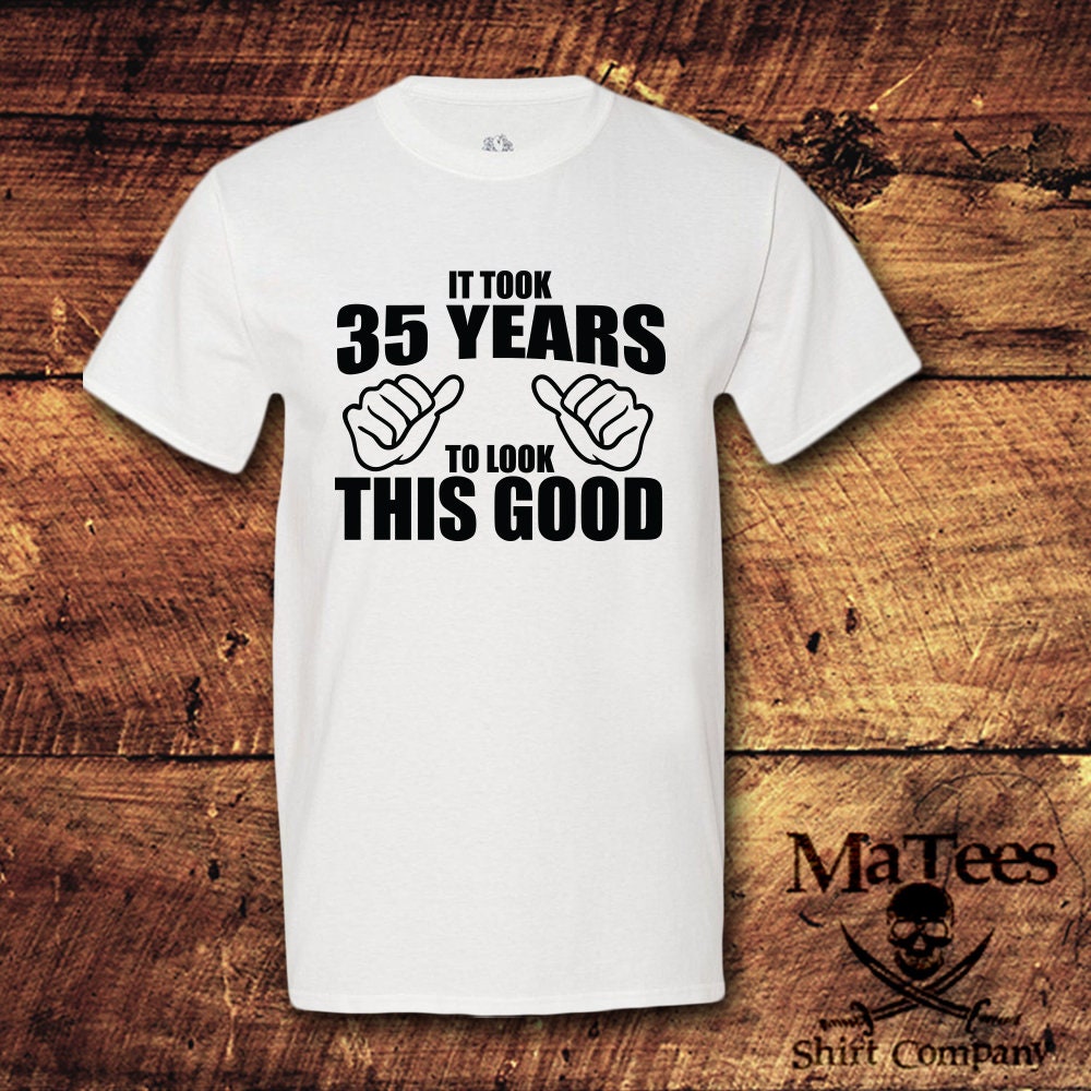 35th Birthday Shirt For Men – Classic 1990 Retro Design, Customizable Year & Color
