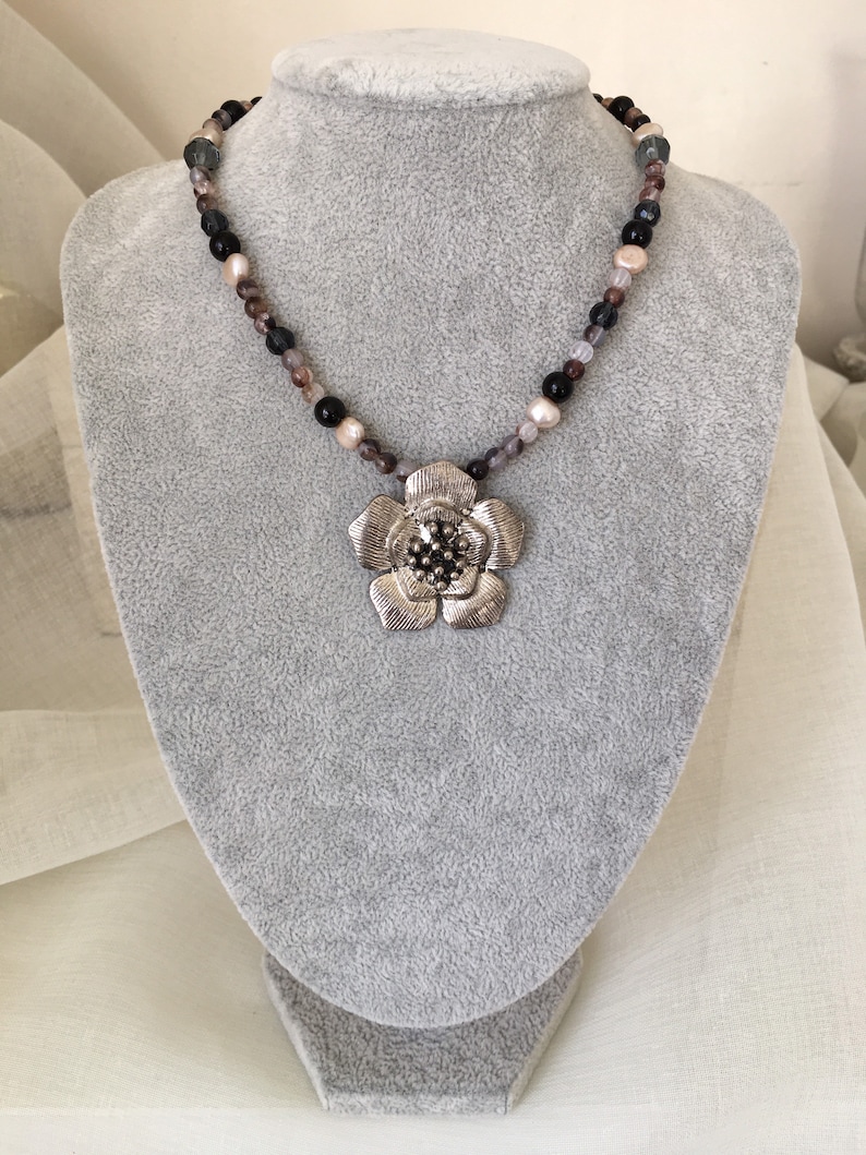 Beaded Flower Necklace