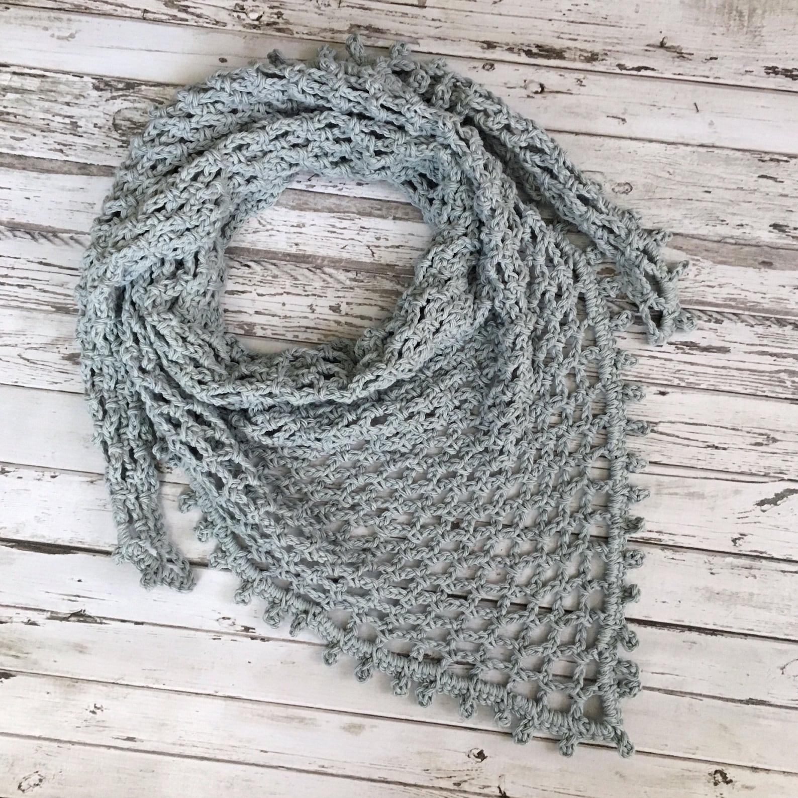 Crochet Triangle Scarf Pattern / Spring Scarf Tutorial / Etsy