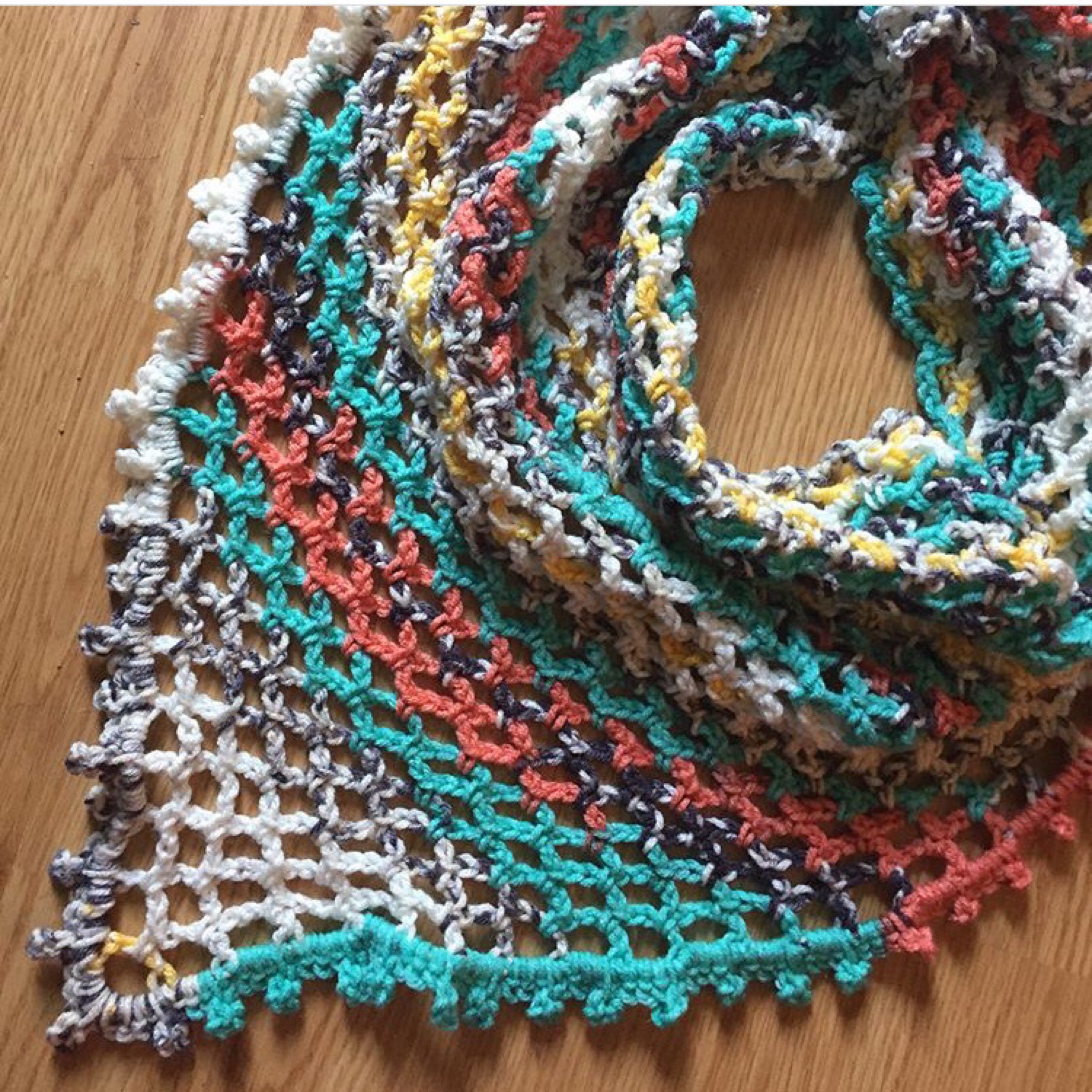 Crochet Triangle Scarf Pattern / Spring Scarf Tutorial / Etsy Australia