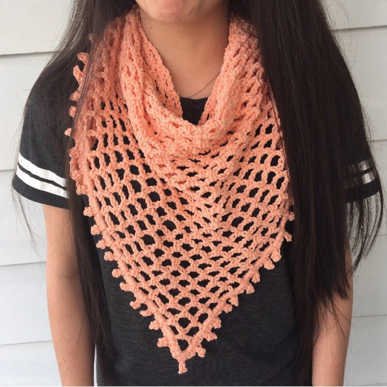 Crochet Triangle Scarf Pattern / Spring Scarf Tutorial / Etsy