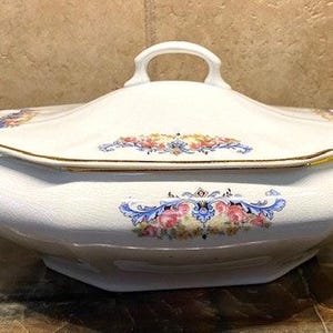 Vintage Atlas China Covered Serving Dish Soup Tureen with Handles - AS IS